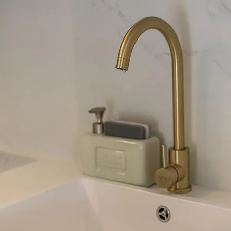 6622 Luxury With Shared Pool *