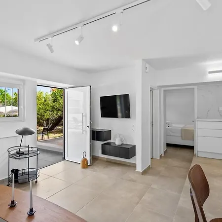 6622 Luxury With Shared Pool * Chania (Crete)