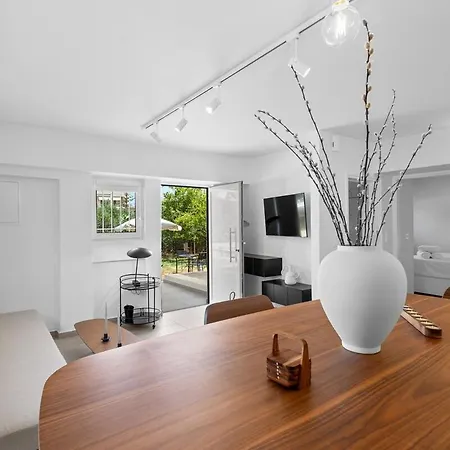 6622 Luxury With Shared Pool Apartament *