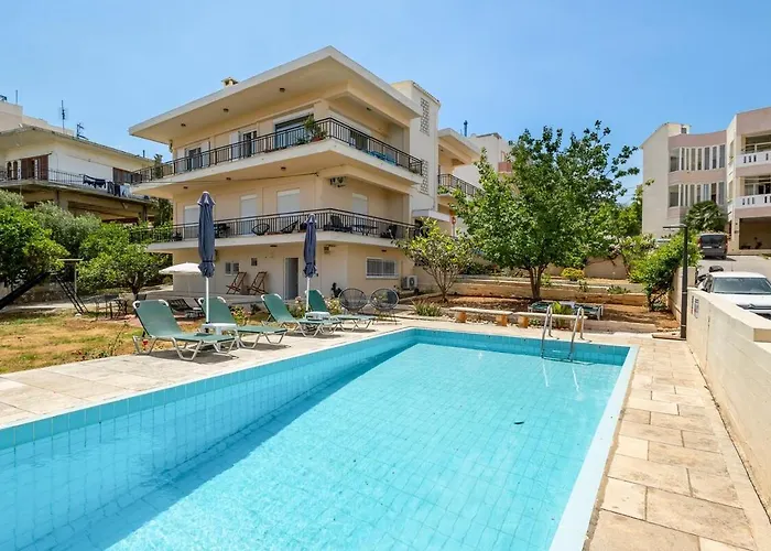 6622 Luxury With Shared Pool