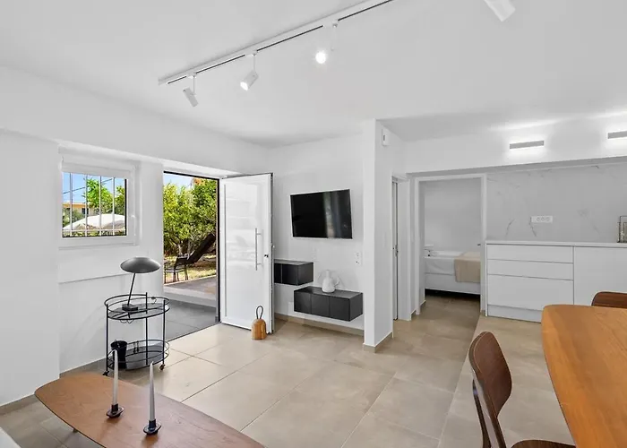 6622 Luxury With Shared Pool * Chania (Crete)